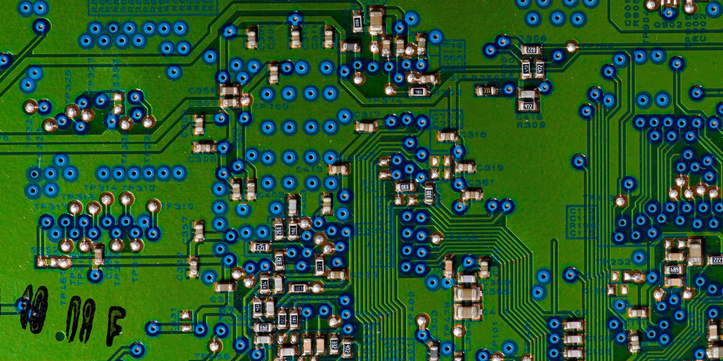 Electronic components on a circuit board